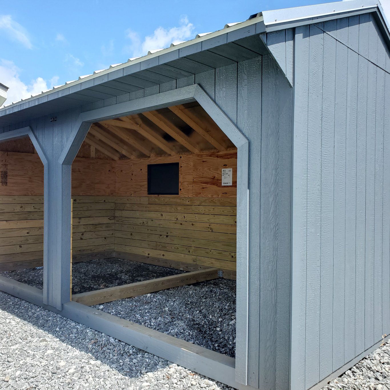 10x20 Run In Shed