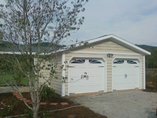 Modular / Metal Garages - Modular Barns & Storage Sheds